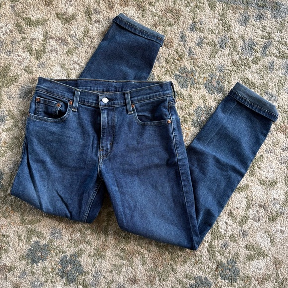 Levi's Classic Blue Jeans - Picture 1 of 4